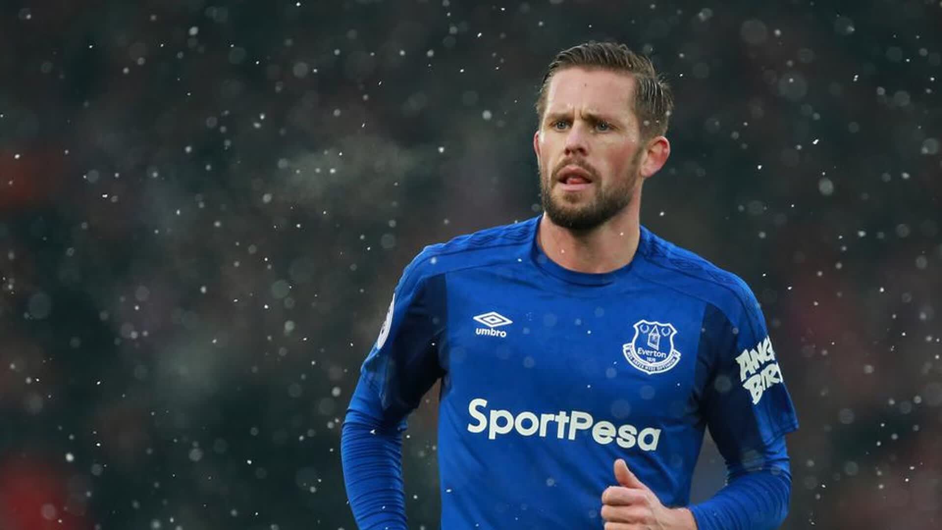 三线告急!曼联内讧、NBA生死战、维拉换将同时上演